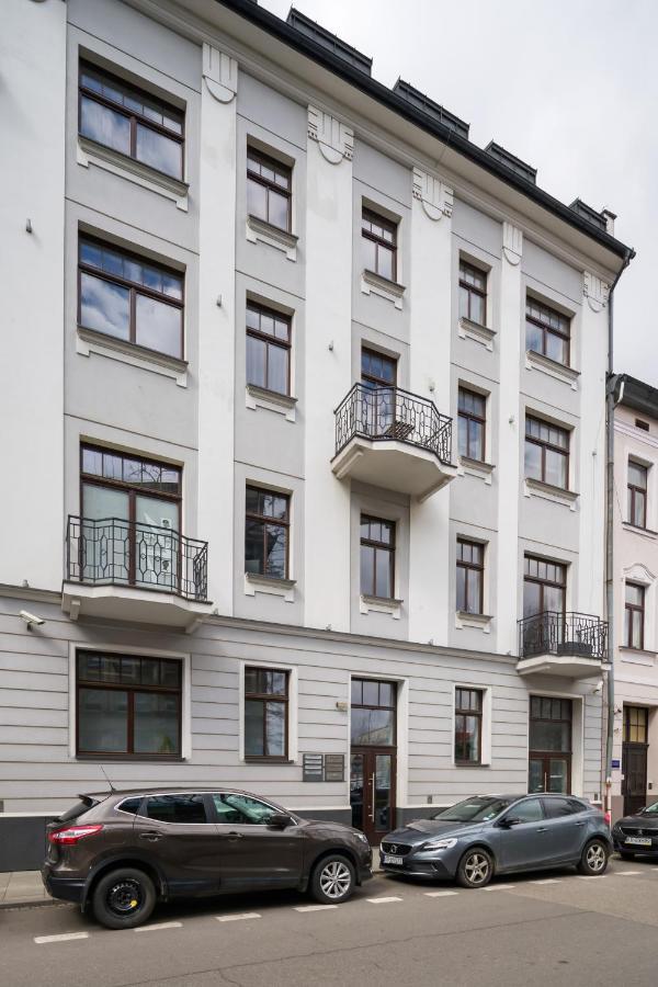 Discover Krakow Apartments - 5 Borowickiej St - Studio Next To Opera And Unity Centre Екстериор снимка